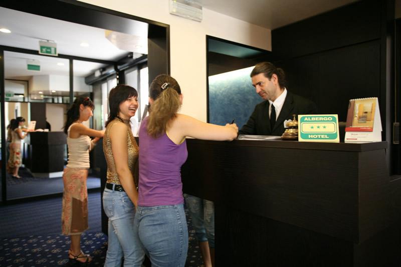Hotel Fiera Congressi Μιλάνο Εξωτερικό φωτογραφία