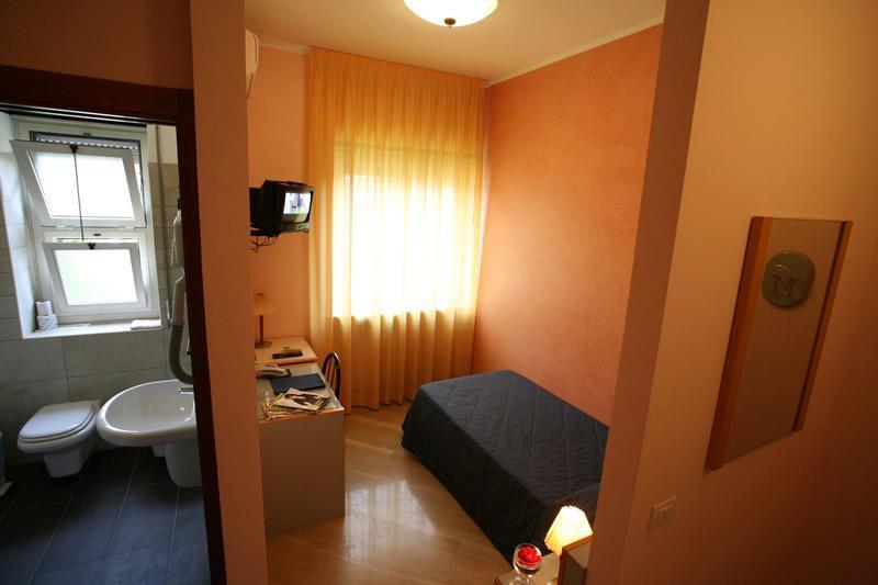 Hotel Fiera Congressi Μιλάνο Εξωτερικό φωτογραφία